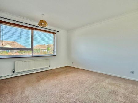 2 bedroom ground floor flat to rent - Photo 5