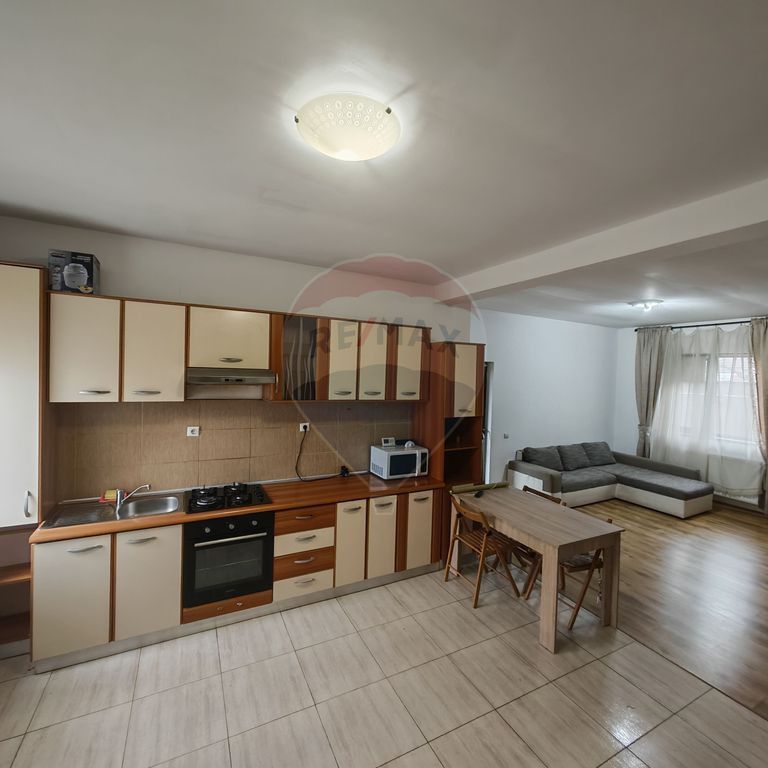 Casă cu 4 camere + curte - Irish Villa Domnesti - Fotografie 1