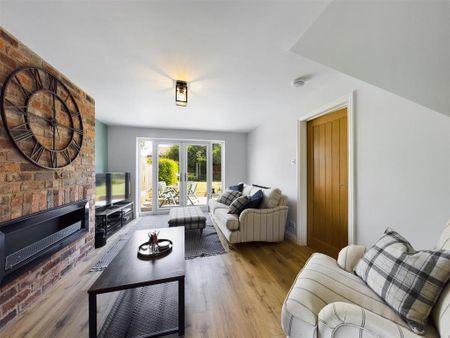 3 bedroom house to rent - Photo 3