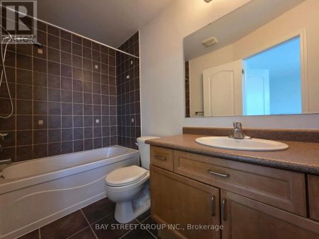 2266 BARONWOOD DRIVE - Photo 4