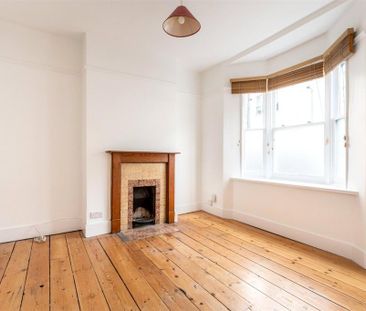 3 bedroom terraced house to rent - Photo 2