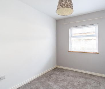87 Lake Street, Lurgan, BT67 9DX - Photo 3