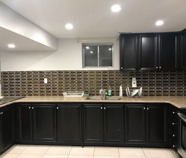 For Lease - 5119 Montclair Drive Unit# Basment, Mississauga, Ontario - Photo 5