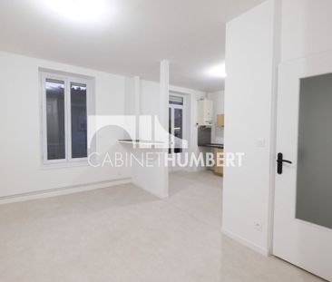 Location Appartement 4 pièces 90m² ST ETIENNE 42000 - Photo 3