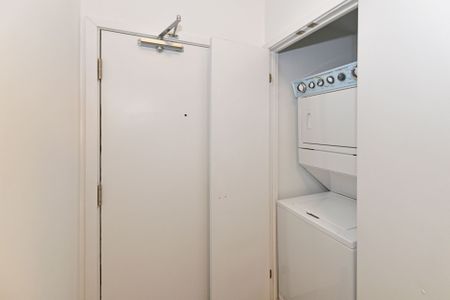 For Lease - 32 Camden Street Unit# 402, Toronto, Ontario - Photo 4