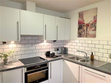 2 bedroom flat to rent - Photo 5