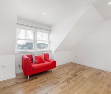 3 bedroom end of terrace house to rent - Photo 5