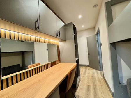 Cricklewood Lane, London, NW2 - Photo 5