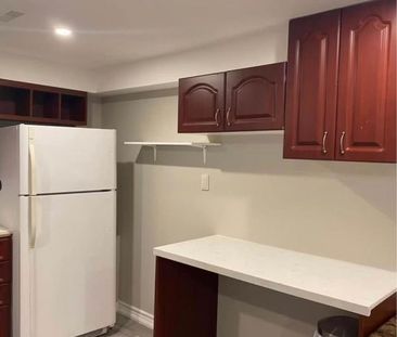 For Lease - 17 Whispering Willow Pathway Unit# Bsmt, Toronto, Ontario - Photo 6