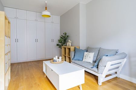 Klimatyczne 3 pokoje w prestiżowej lokalizacji. 54 m² - Photo 3