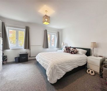 3 bedroom house to rent Pomeroy Crescent, Hedge End, SO30 - Photo 6