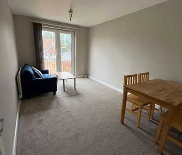 2 Bed Flat, Lynmouth Road, RG1 - Photo 1