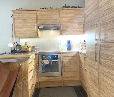 Location Appartement Boulogne-Billancourt 1 pièce 34 m² - Photo 3