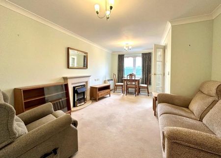 2 bedroom retirement property to rent - Photo 3