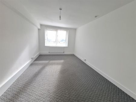 Pelham Court, Hemel Hempstead - Photo 4