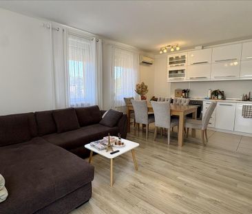 Kiadó újszerű állapotú lakás - Debrecen - Fotó 5