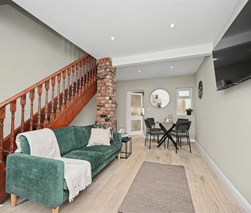 1 Hugh Street, Belfast, BT9 7HH - Photo 2