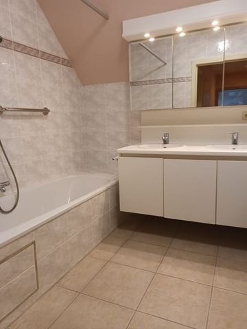 Appartement te huur - Photo 2