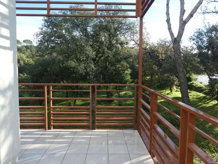 Location Appartement 2 pièces 48m² FREJUS 83600 - Photo 5