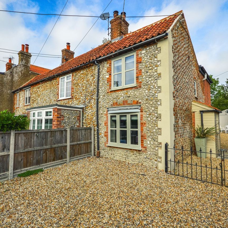 North Creake - Photo 1