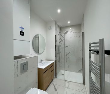 Location Appartement 1 pièce 28m² - Photo 2