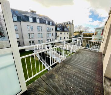 Location Appartement 3 pièces 81m² AVRANCHES 50300 - Photo 5