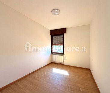 Quadrilocale viale Angelo Masini 4, Bolognina, Bologna - Photo 2