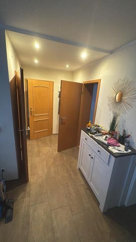 76 Qm Wohnung mit Balkon und Küche - Photo 2