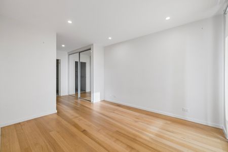 41/109 Canberra Avenue, Griffith ACT 2603 - Apartment For Rent | Domain - Photo 2