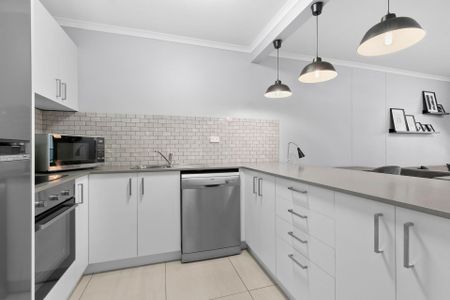 UPDATED CITY PAD | Furnished - Photo 5