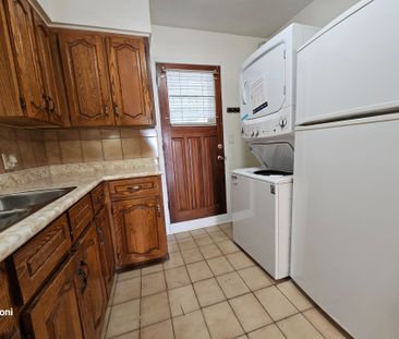 For Lease - 568 Rogers Road Unit# 2nd floor, Toronto, Ontario - Photo 2