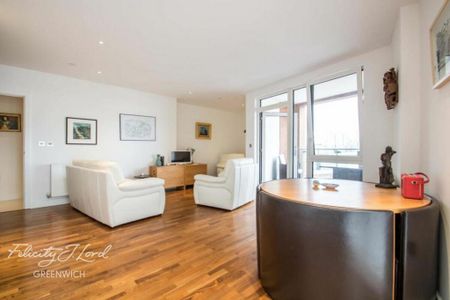 3 bedroom apartment to rent - Photo 2