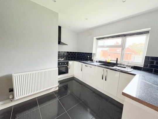 Moat Lane, Great Wyrley, WS6, Property for rent - Photo 1