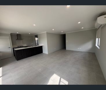 9 Magpie Pl, Eglinton, WA 6034 - Photo 4