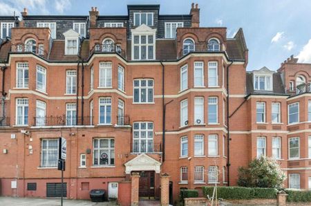 4 bedroom flat to rent - Photo 2