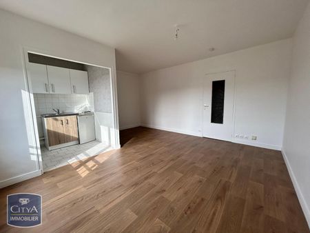 Location Appartement 1 pièce 33m² LE MANS 72000 - Photo 3