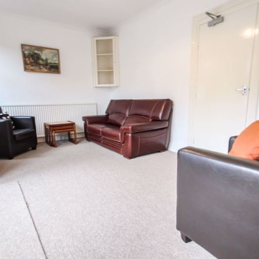 Melville Road, Bournemouth - Photo 1