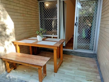 Scarborough - Photo 4