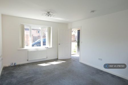 3 bedroom detached house to rent - Photo 2