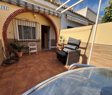 Villa in Torrevieja, Playa de los Locos, for rent - Photo 3