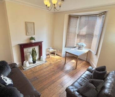 6 Bed Student Accommodation - Photo 2