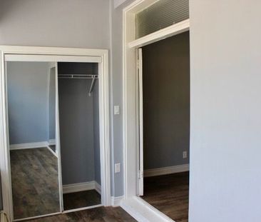 For Lease - 590 MAIN Street Unit# 2, Hamilton, Ontario - Photo 2