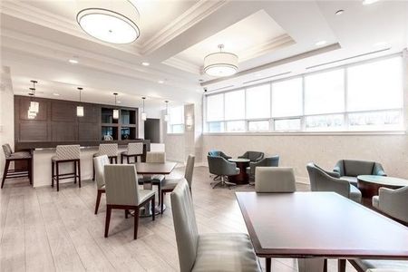 For Lease - 370 Highway 7 Road Unit# 901, Richmond Hill, Ontario - Photo 4