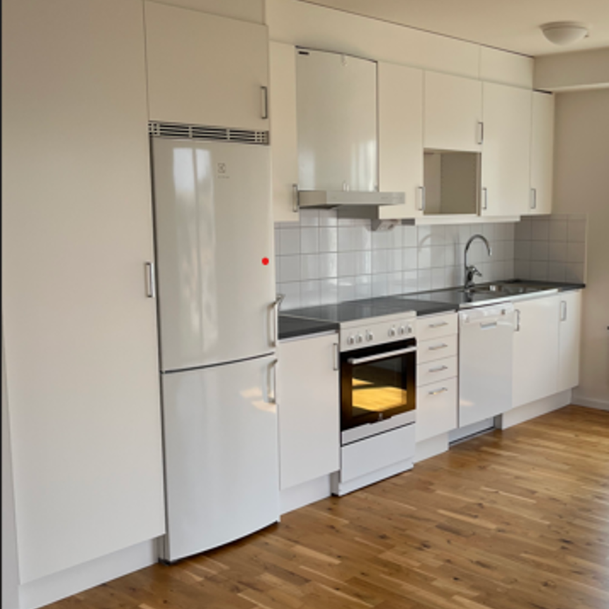Lertegelvägen 49, Oxievång - Photo 1