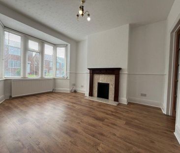 2 bedroom semi-detached house to rent - Photo 2