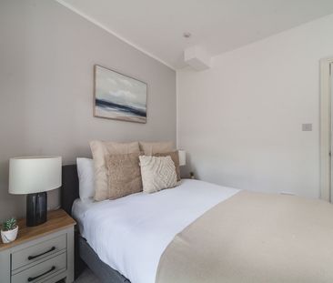 2 Bed Flat, Cricklewood Lane, NW2 - Photo 4