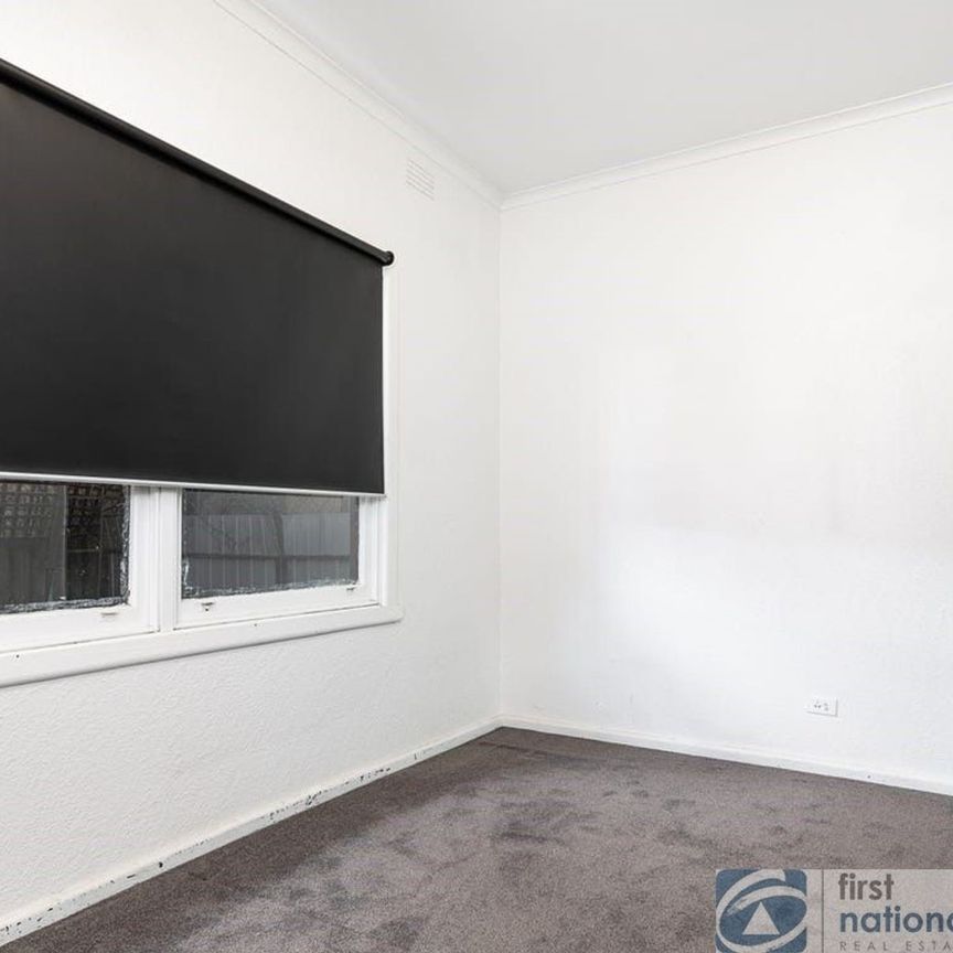 28 Stevenson Avenue, Dandenong North - Photo 1