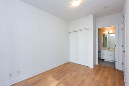 For Lease - 30 Elm Drive Unit# 206, Mississauga, Ontario - Photo 4