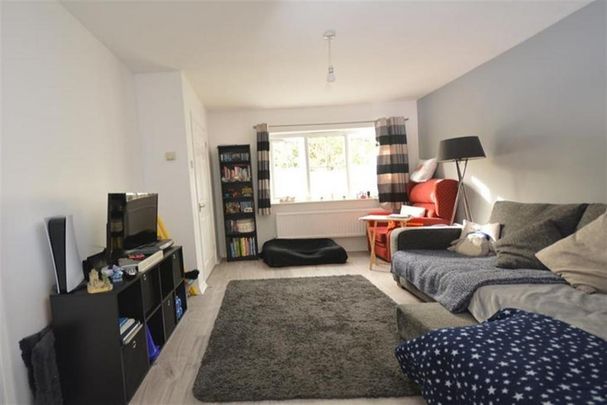 2 bedroom semi-detached house to rent - Photo 1