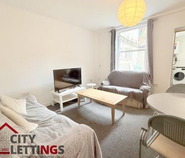 5 bedroom townhouse to rent - Photo 6